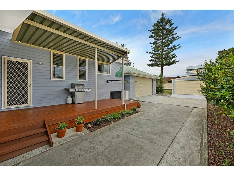 25 Coogee Avenue, The Entrance North NSW 2261