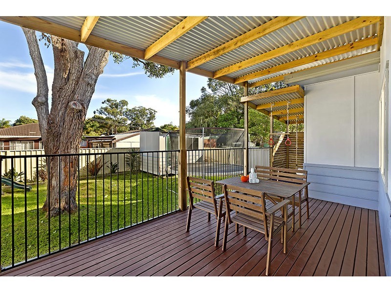 44 Gregory Street, Berkeley Vale NSW 2261