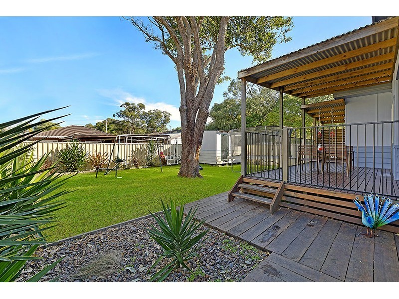 44 Gregory Street, Berkeley Vale NSW 2261