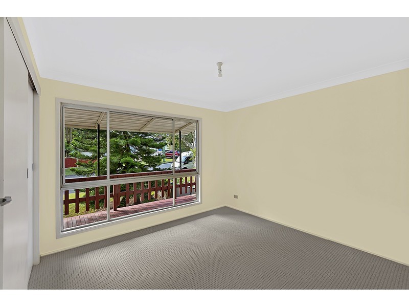 16 Pelican Steet, Tumbi Umbi NSW 2261