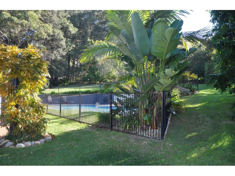 2 Bangalow Close, Tumbi Umbi NSW 2261