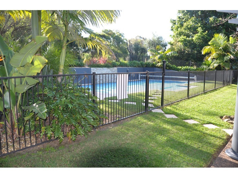 2 Bangalow Close, Tumbi Umbi NSW 2261