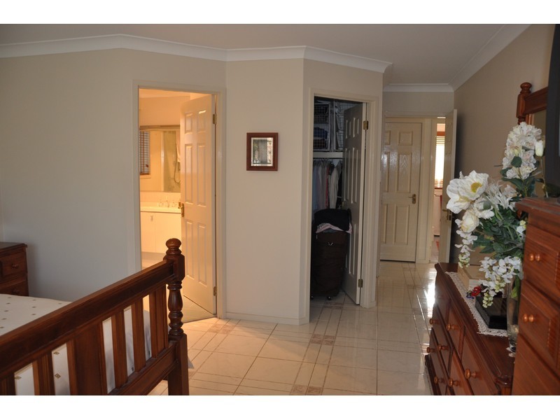 2 Bangalow Close, Tumbi Umbi NSW 2261