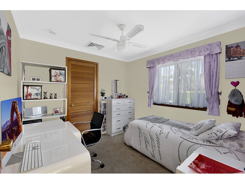7 Fishermens Bend, Bateau Bay NSW 2261
