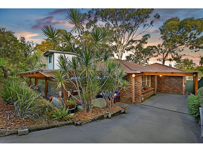 34 Elaine Avenue, Berkeley Vale NSW 2261