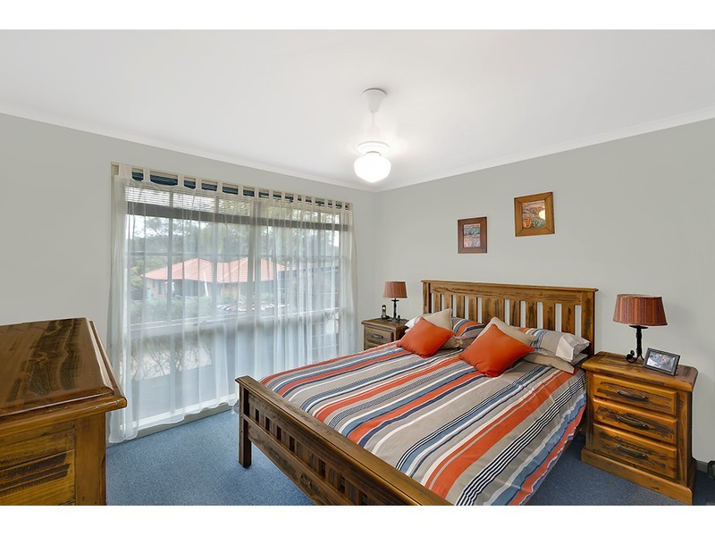 34 Elaine Avenue, Berkeley Vale NSW 2261