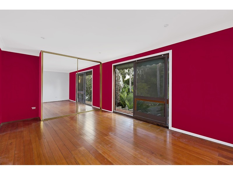 13 Wyong Road, Berkeley Vale NSW 2261