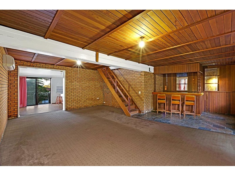 13 Wyong Road, Berkeley Vale NSW 2261