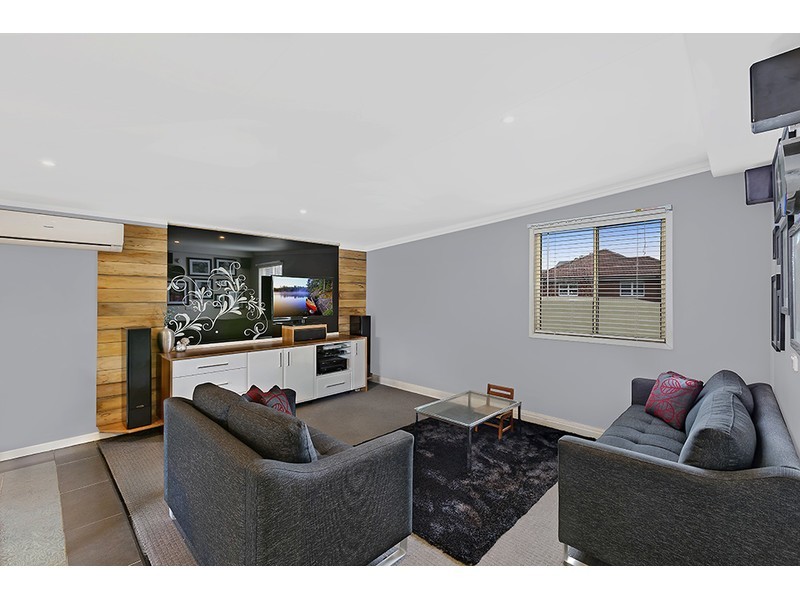 125 Tuggerawong Road, Wyongah NSW 2259