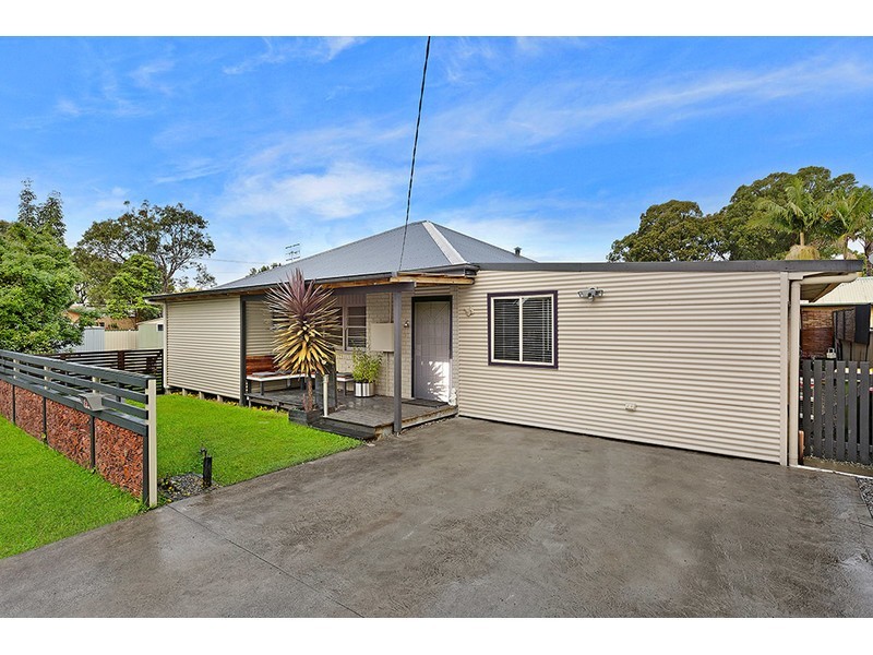 125 Tuggerawong Road, Wyongah NSW 2259