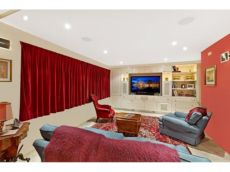 7 Wyuna Avenue, The Entrance North NSW 2261