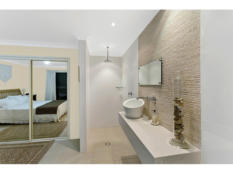 7 Wyuna Avenue, The Entrance North NSW 2261