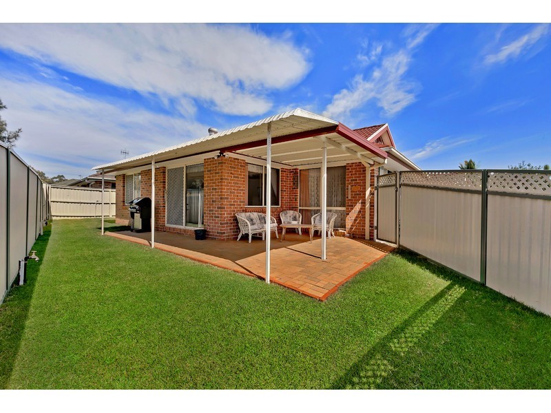 7 Tweed Close, Bateau Bay NSW 2261
