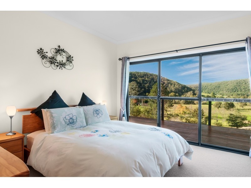 116 Bunning Creek Road, Yarramalong NSW 2259