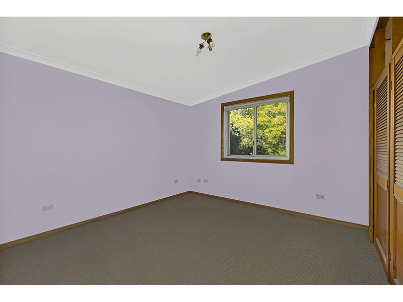 24 Panorama Pde, Berkeley Vale NSW 2261