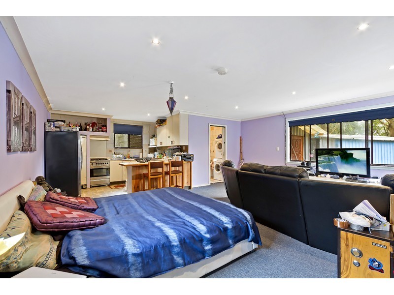 76 Jeannie Crescent, Berkeley Vale NSW 2261