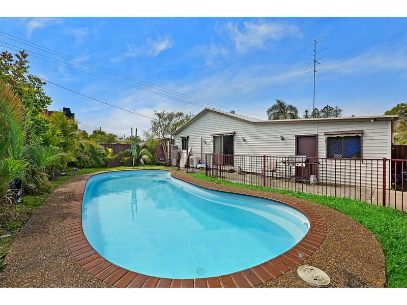 9 Manning Road, The Entrance NSW 2261