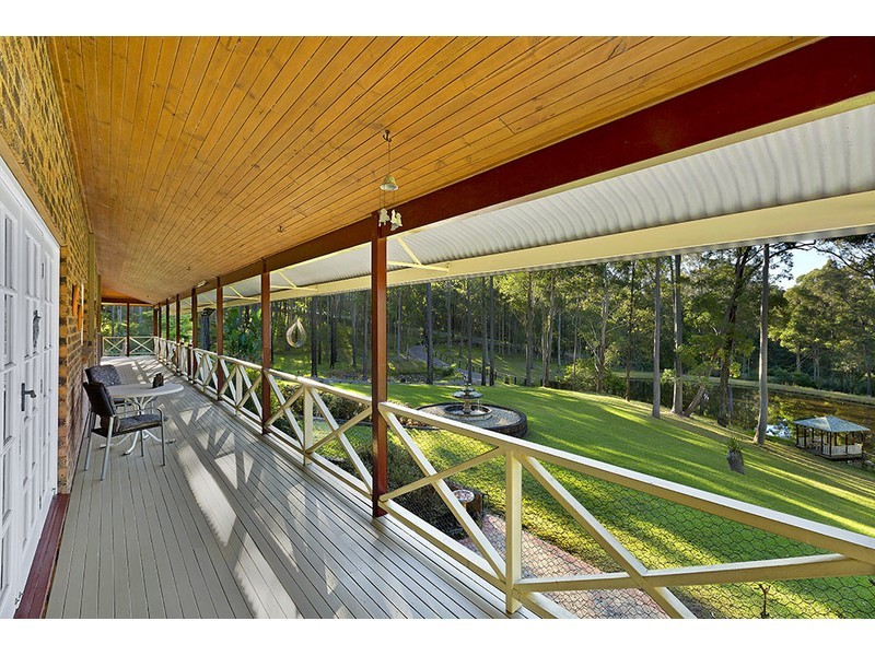 122 Woods Road, Jilliby NSW 2259