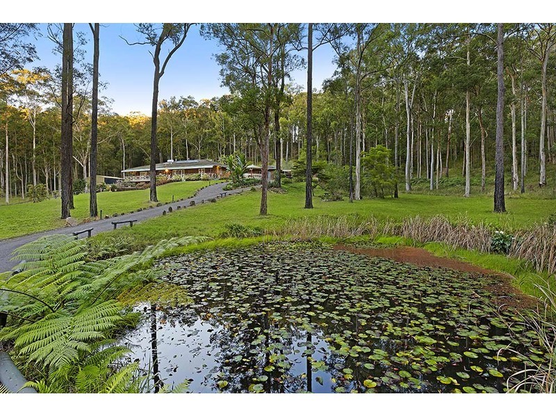 122 Woods Road, Jilliby NSW 2259