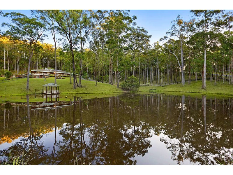122 Woods Road, Jilliby NSW 2259