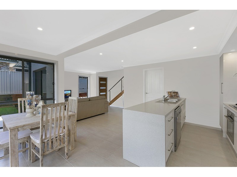 3/7 Koonah Avenue, Blue Bay NSW 2261