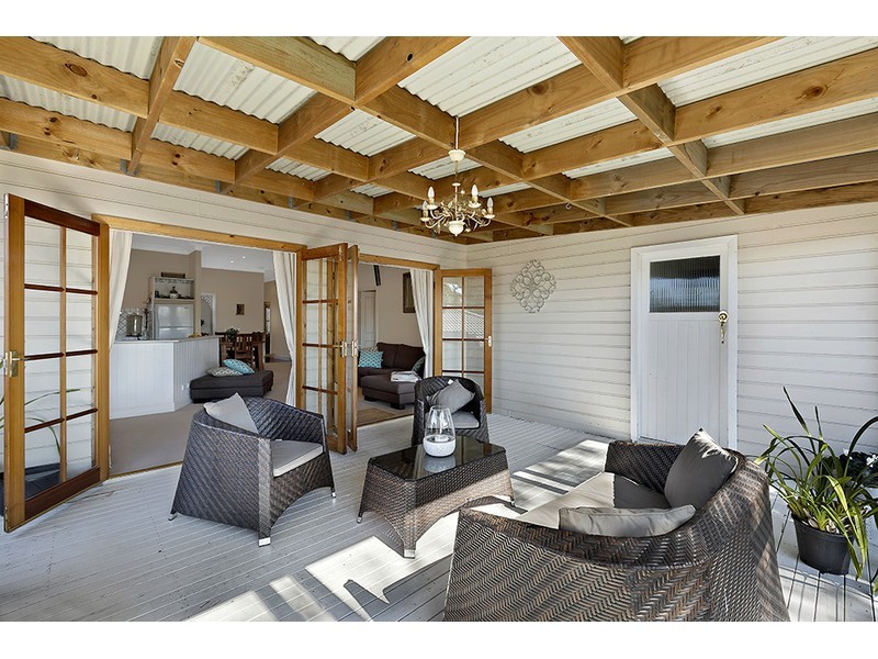 19 Mackay Drive, Tumbi Umbi NSW 2261