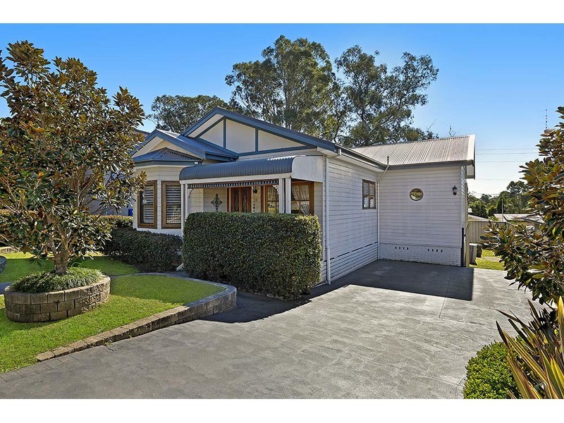 19 Mackay Drive, Tumbi Umbi NSW 2261