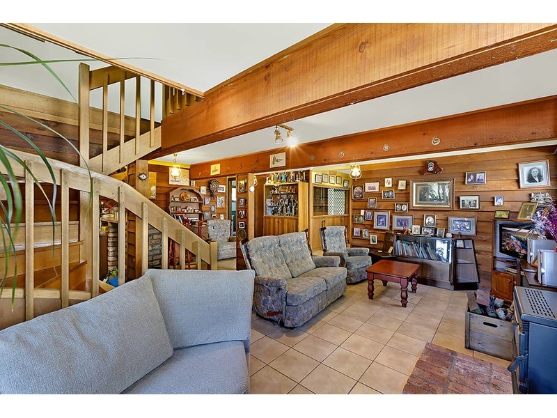 46 Platypus Road, Berkeley Vale NSW 2261