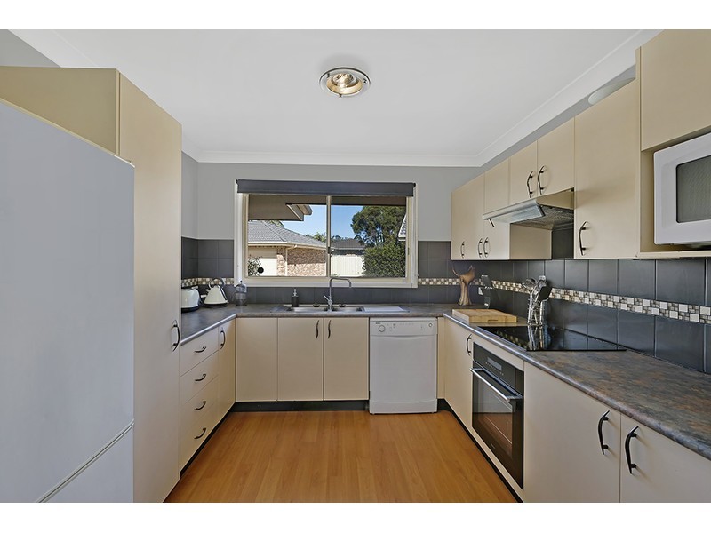 4/27 Lorraine Avenue, Berkeley Vale NSW 2261