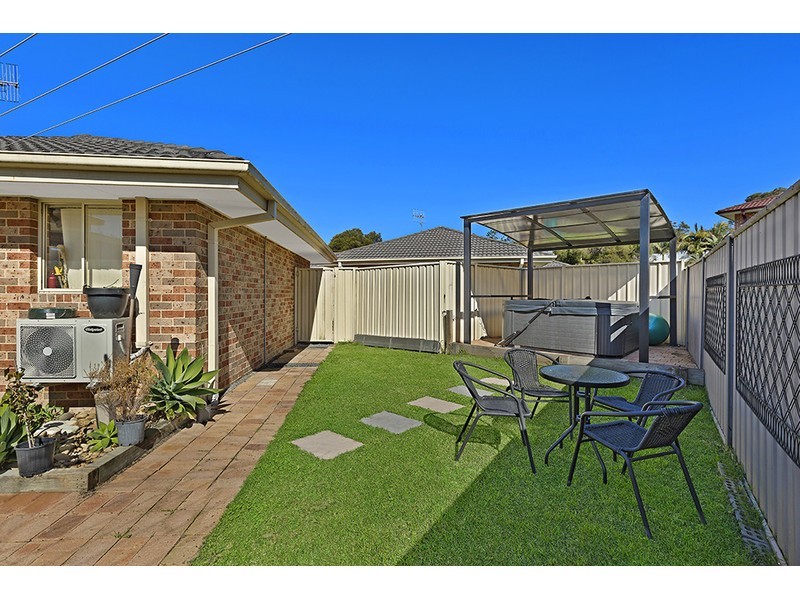 4/27 Lorraine Avenue, Berkeley Vale NSW 2261