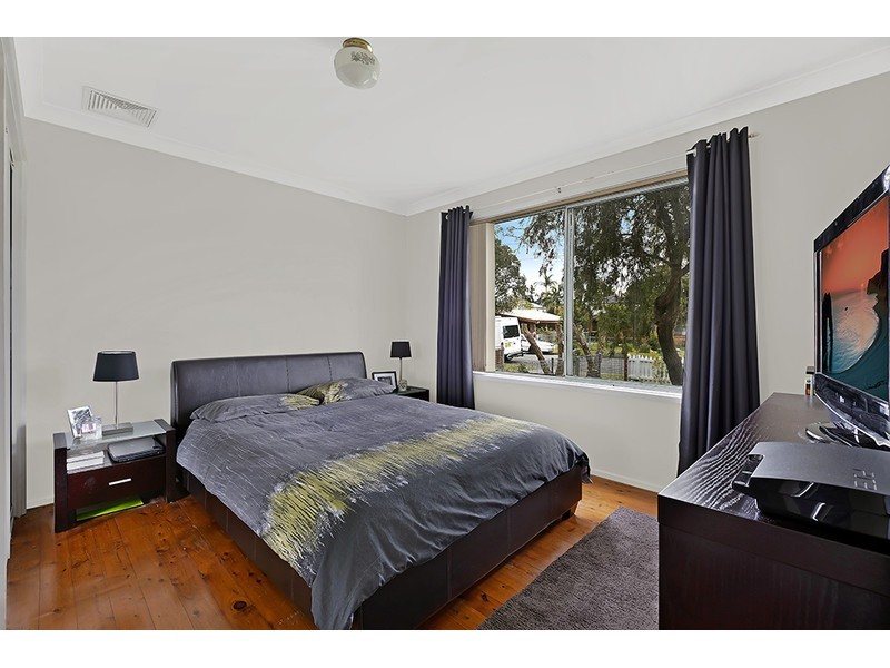 14 Seawind Terrace, Berkeley Vale NSW 2261