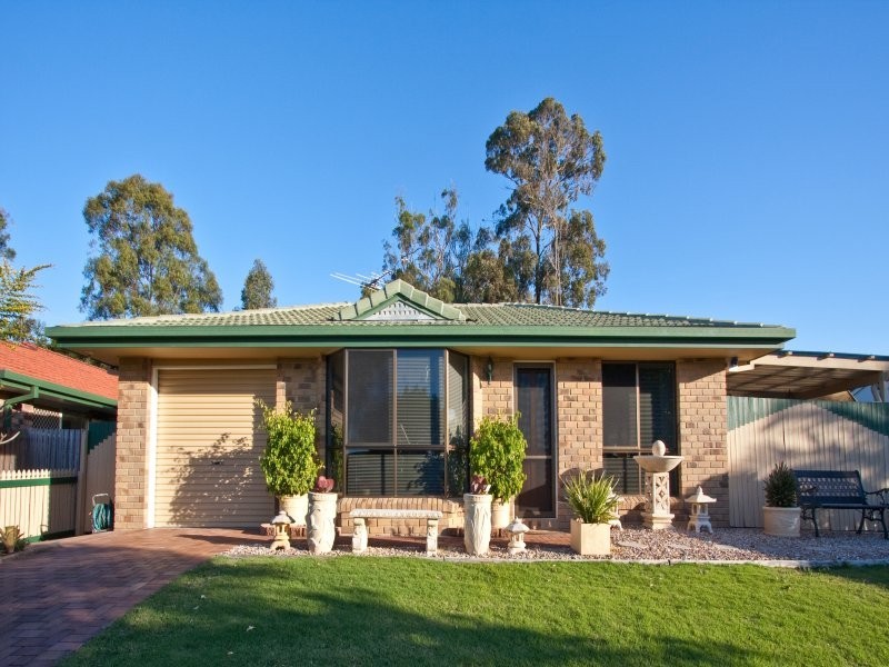 27 Timberlee Drive, Marsden QLD 4132