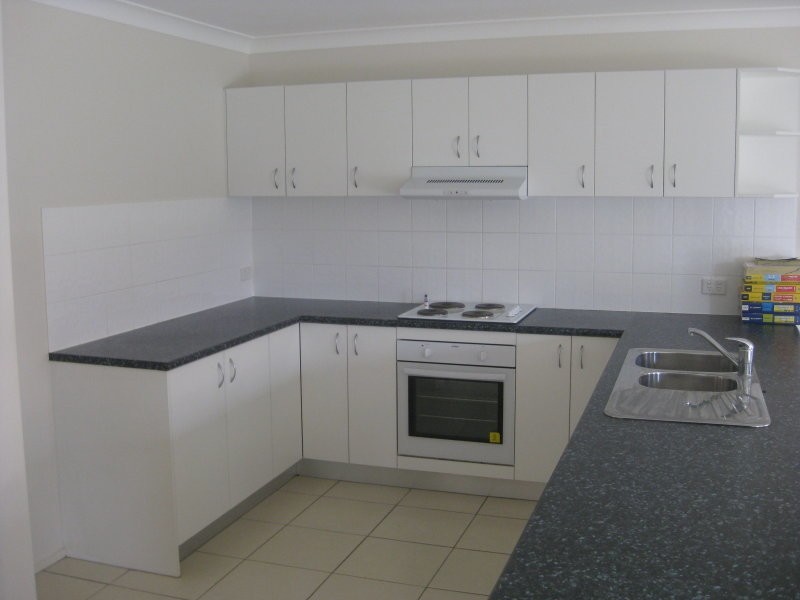 24 Ashmore Close, Marsden QLD 4132