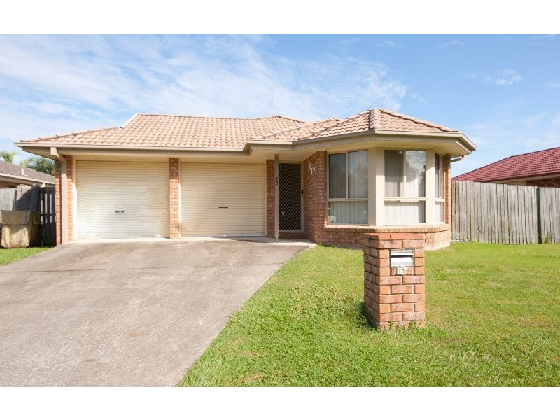 15 Billabong Drive, Crestmead QLD 4132