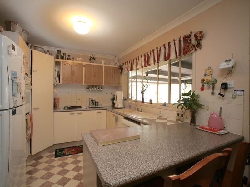 9 Lyndon Court, Boronia Heights QLD 4124