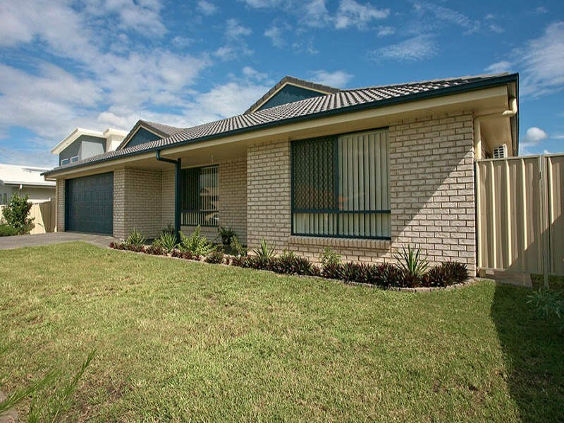 8 Fordham Court, Regents Park QLD 4118