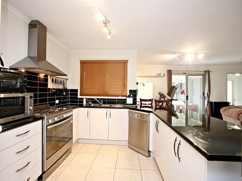 628 Silverwood Drive, Jimboomba QLD 4280