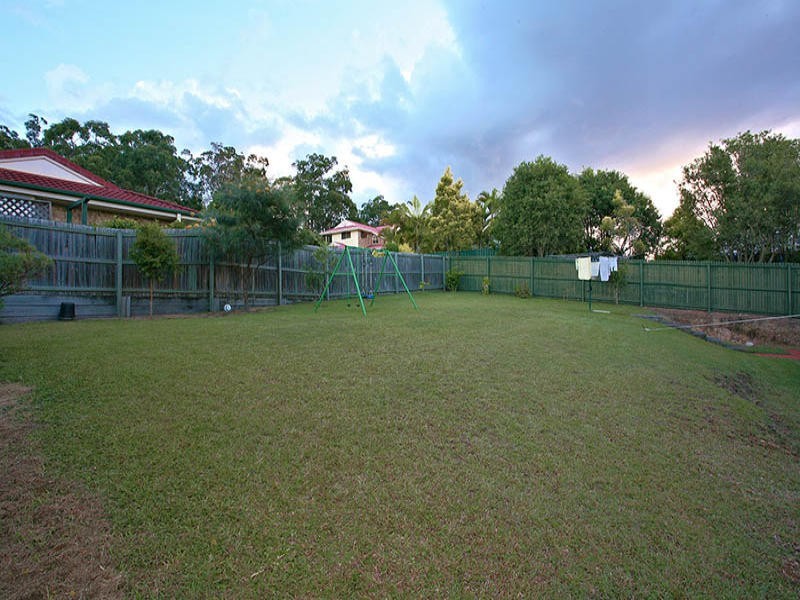 6 Chesterfield Crescent, Kuraby QLD 4112