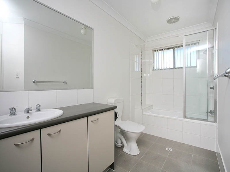 33/14 Fleet Street, Browns Plains QLD 4118