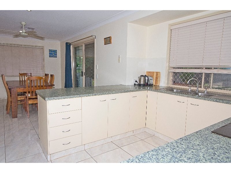 6 Ryan Street, Loganlea QLD 4131