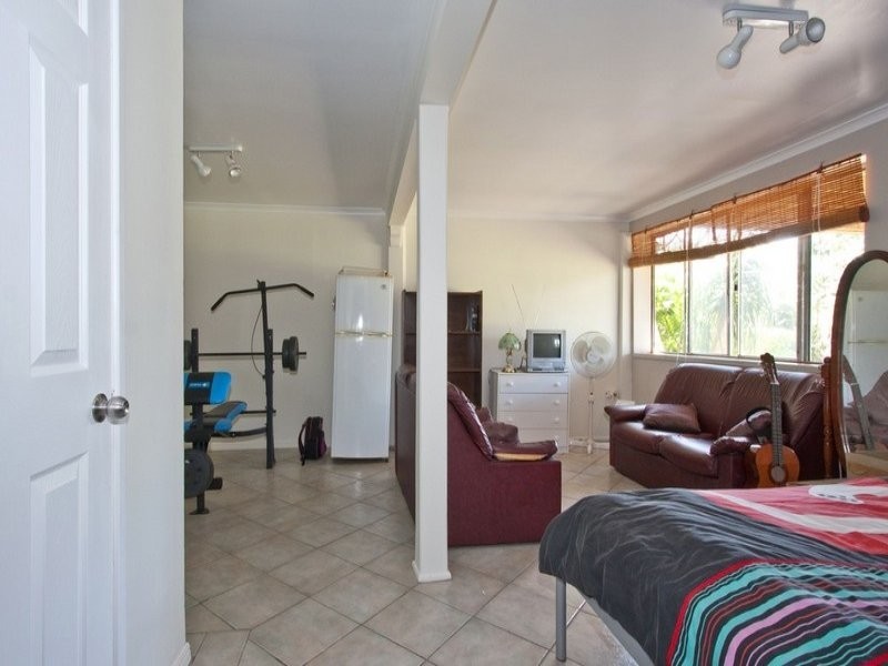 3 Sandalwood Street, Crestmead QLD 4132