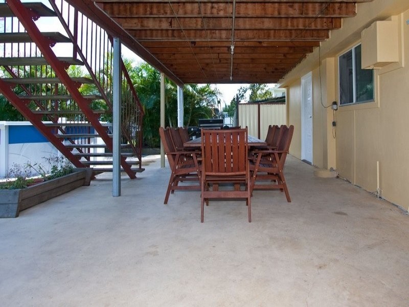 3 Sandalwood Street, Crestmead QLD 4132