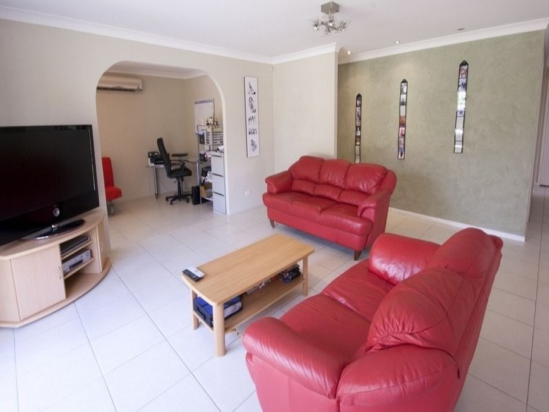 12 Timberlee Drive, Marsden QLD 4132