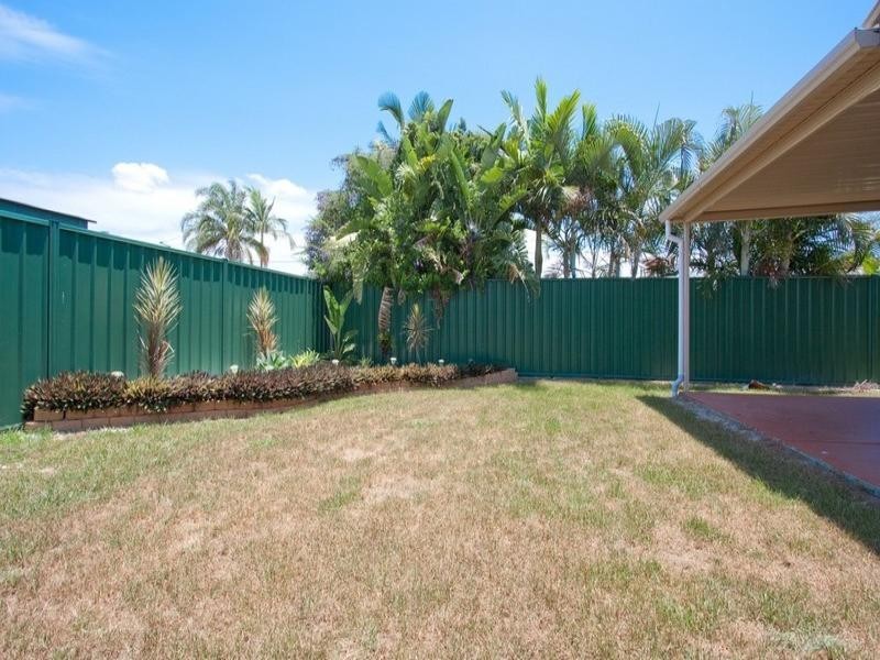 16 Lycoris Street, Crestmead QLD 4132