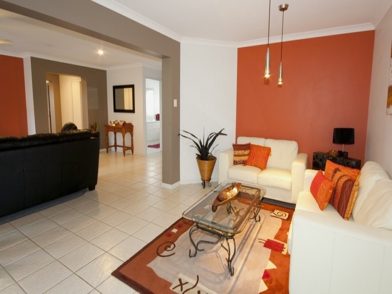 8 Chancellor Circuit, Meadowbrook QLD 4131