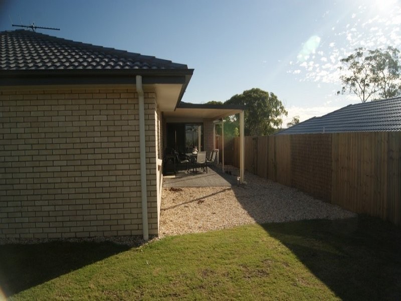 10 Brendan Thorne Place, Marsden QLD 4132