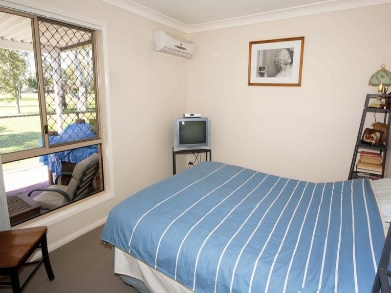 33 Lifestyle Close, Waterford West QLD 4133