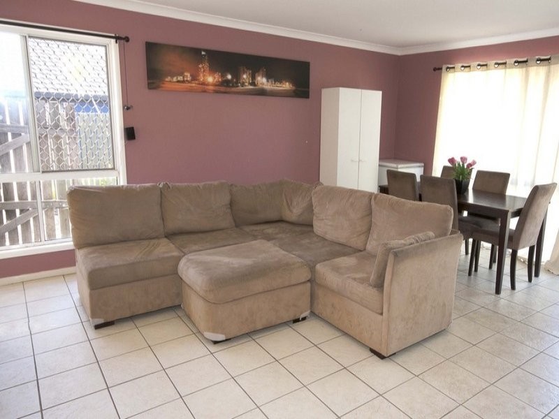 22 Calder Court, Crestmead QLD 4132