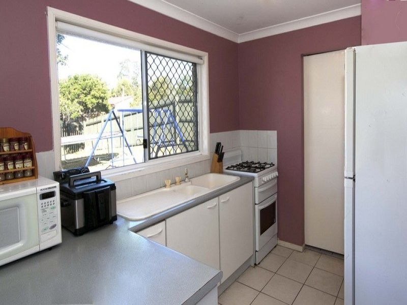 22 Calder Court, Crestmead QLD 4132