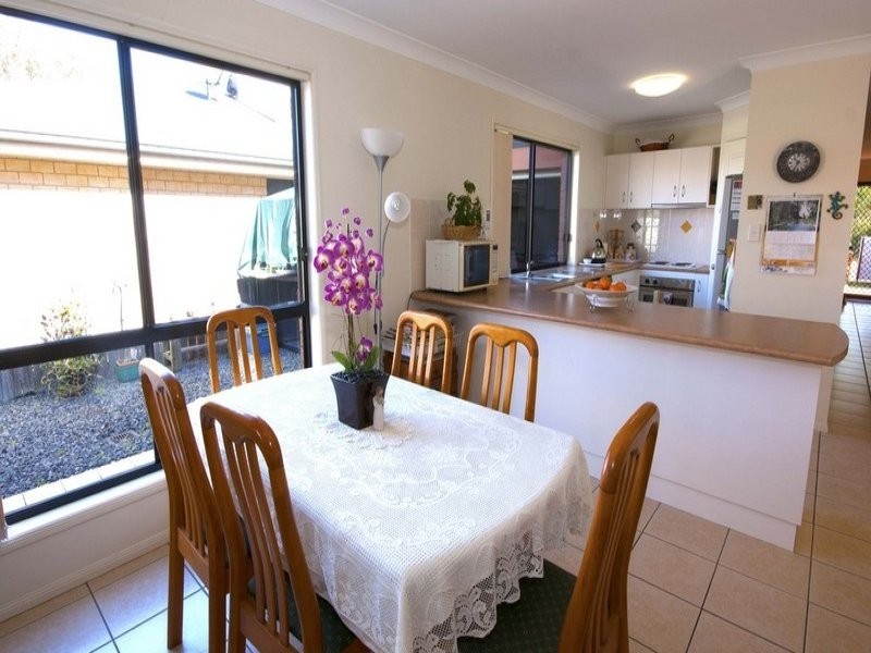 9 Allenby Drive, Meadowbrook QLD 4131